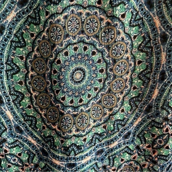 Jessica Simpson Printed Coverup Size Small - Picture 6 of 6